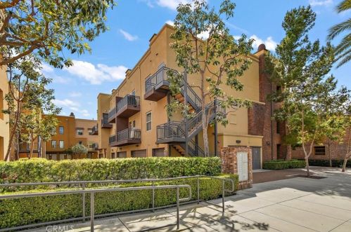 309 Metro Ct, Fullerton, CA 92832-2481