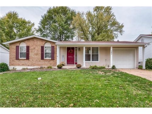 1251 Perdiz Ln, Fenton, MO 63026-3603