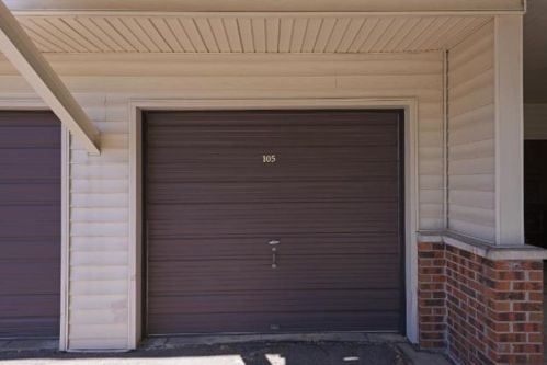 4014 Foss Rd, Minneapolis MN  55421-4549 exterior