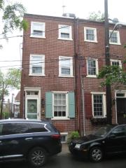 112 Carpenter St, Philadelphia PA  19147-4212 exterior