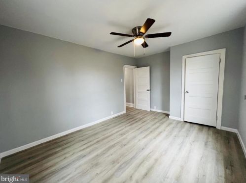 551 Gilham St, Philadelphia PA  19111-5230 exterior