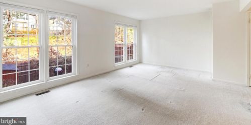 7722 Bristol Sq Ct, Springfield VA  22153-3120 exterior