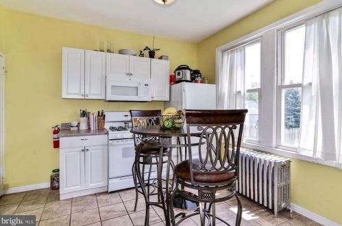 1038 Grant Ave, Camden NJ 08107-2011 exterior