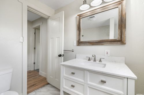 15 100, Woodland Hills UT 84653-9105 exterior