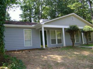 4425 Coopers Creek Dr, Smyrna, GA 30082-4815