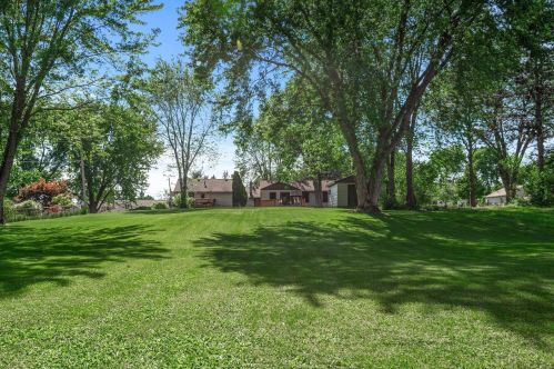 4046 Highland Ave, Saint Paul MN  55110-4201 exterior