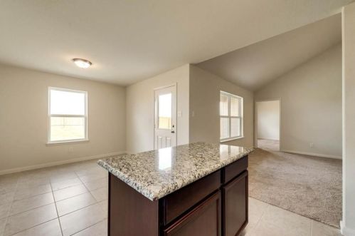 1613 Park Trails Blvd, Princeton TX  75407 exterior