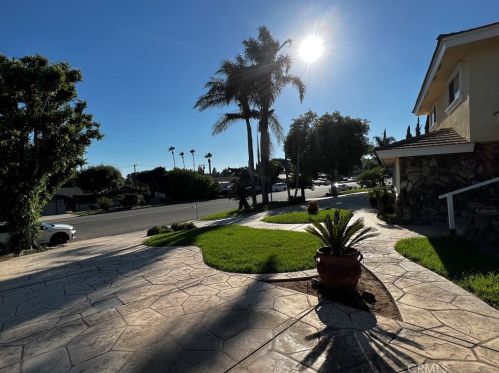 7165 Peralta Pl, Riverside CA  92509-6339 exterior