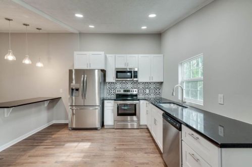 979 Billings Ave, Atlanta GA  30315-6903 exterior