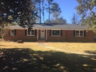 120 Camelia Dr, Summerville, SC 29485-5739