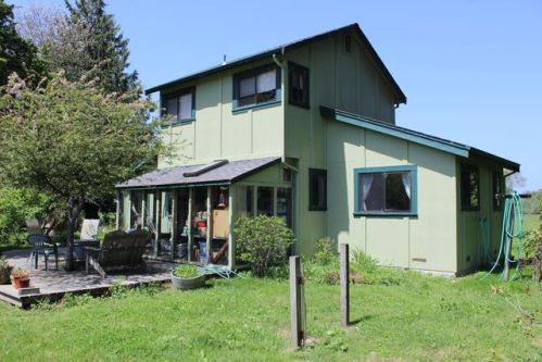 14550 End Rd, Arcata, CA 95521-9282