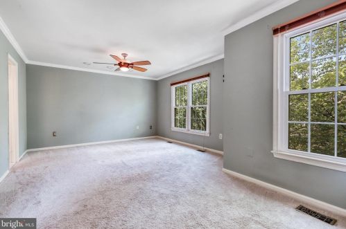 7218 Gentian Ct, Springfield VA  22152-3847 exterior