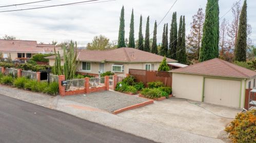 2353 Reno Dr, San Jose, CA 95148-1738