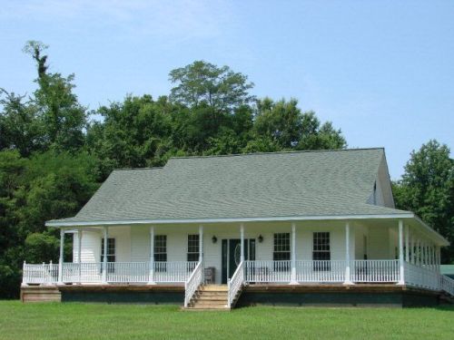 694 Highway 140, Puryear, TN 38251-3429