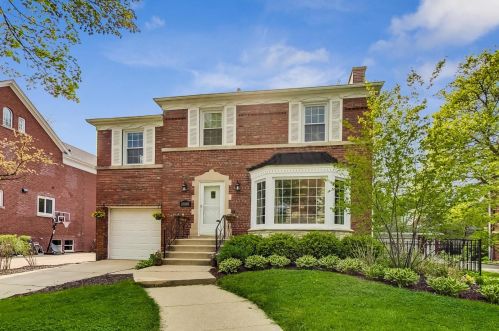 10040 Leavitt St, Chicago, IL 60643-1908