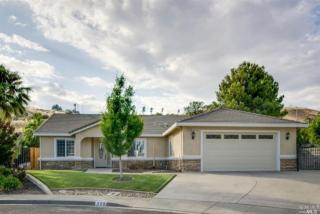 306 Glen Eagle Ct, Vacaville, CA 95688-1027