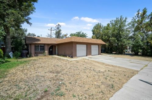 6635 Geranium Pl, Riverside, CA 92503-1423