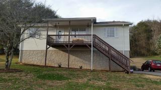 710 Video Dr, Dandridge, TN 37725-6436