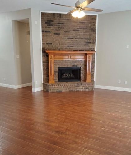 2901 Creek Valley Dr, Garland TX  75040-2889 exterior