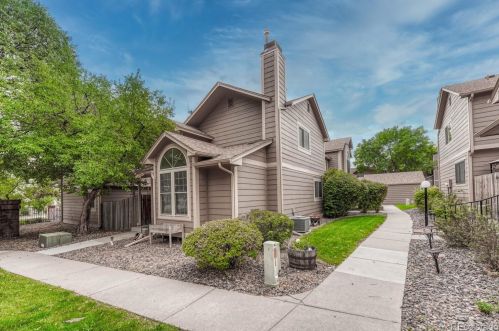 1721 Richfield Way, Denver CO 80017-5245 exterior