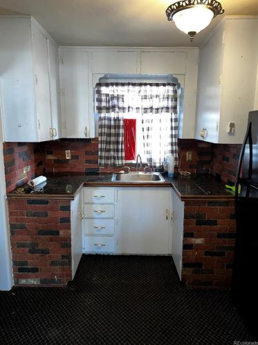 4860 Logan St, Englewood CO 80113-6843 exterior