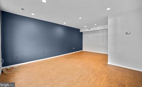 10129 Green Holly Ter, Silver Spring MD  20902-5813 exterior