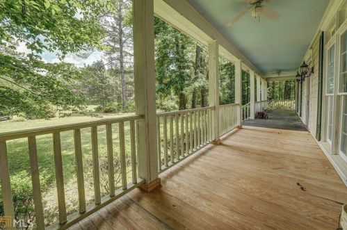 1346 Henderson Mill Rd, Porterdale, GA 30014-5720