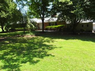 223 Long Hill Rd, Millstone, NJ 08844-3218