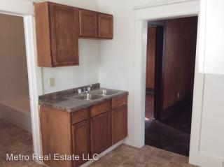 2925 Central Dr, Fort Wayne IN  46806-3822 exterior