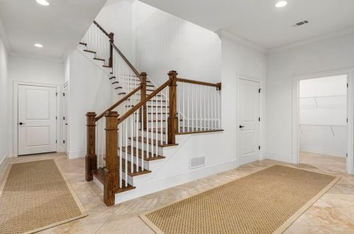 4000 Arden Way, Atlanta GA  30342-3948 exterior