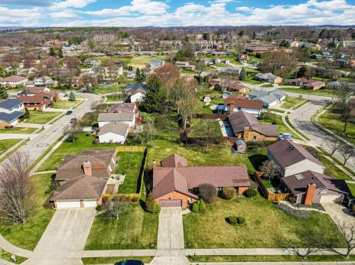 804 Linmuth Ct, Springfield, OH 45503-1904