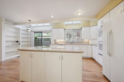 40 Dexter St, Denver CO  80220-4103 exterior