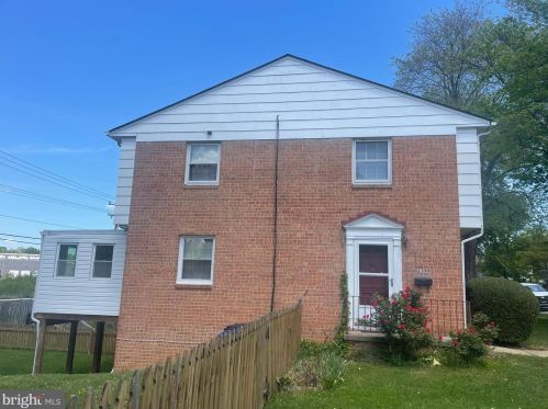 239 Shenandoah St, Leesburg, VA 20175-4012