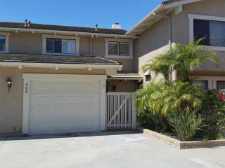 240 Calle Cuervo, San Clemente, CA 92672-2419