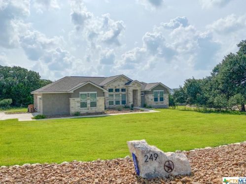 249 Toucan Dr, Spring Branch TX  78070-5489 exterior