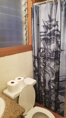 1712 Fern St, Honolulu HI  96826-3701 exterior