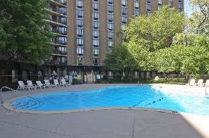 1 Renaissance Pl, Palatine IL  60067-3642 exterior