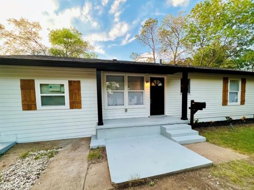 3207 Anzio Dr, Dallas, TX 75224-3203