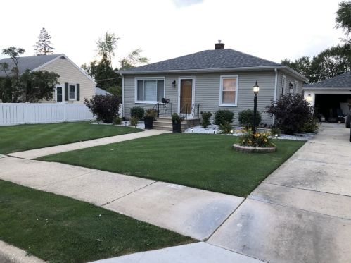 1203 Schriber Ave, Joliet, IL 60435-3925