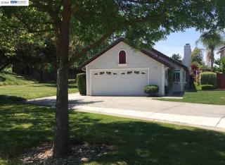 3195 Half Dome Dr, Pleasanton, CA 94566-8704