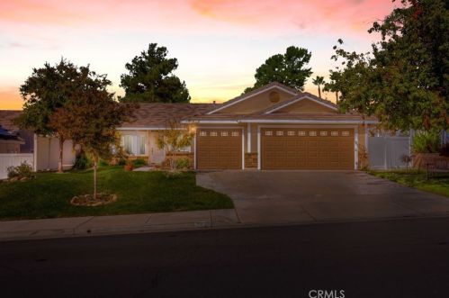 39509 Diego Dr, Temecula, CA 92591-7256