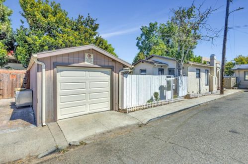 22526 Richard St, Hayward, CA 94541-2956