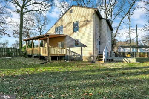 238 Armstrong Ln, Riviera Beach, MD 21122-4142