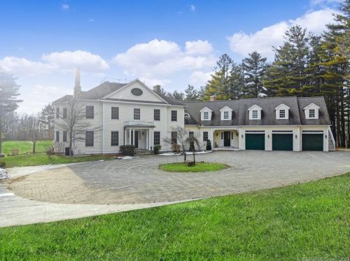 35 Under Mountain Rd, Canaan, CT 06031-1226
