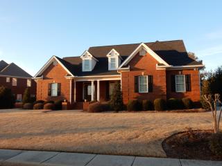 203 Laurel Creek Rd, Calhoun, GA 30701-7002