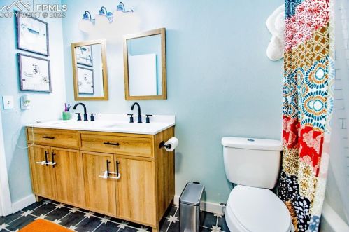 4760 Decatur St, Englewood CO  80110-6345 exterior