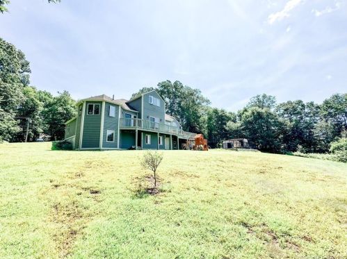 43 Upper Downs Dr, Killingly CT  06239-3220 exterior