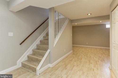 28 Avonshire Ct, Silver Spring MD 20904-6712 exterior