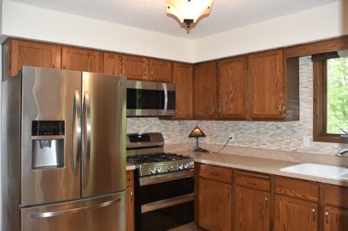 15737 Hayes Trail Ct, Saint Paul MN  55124-7143 exterior