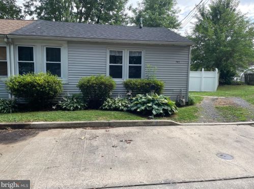 701 Madison Ct, Media, PA 19086-7017